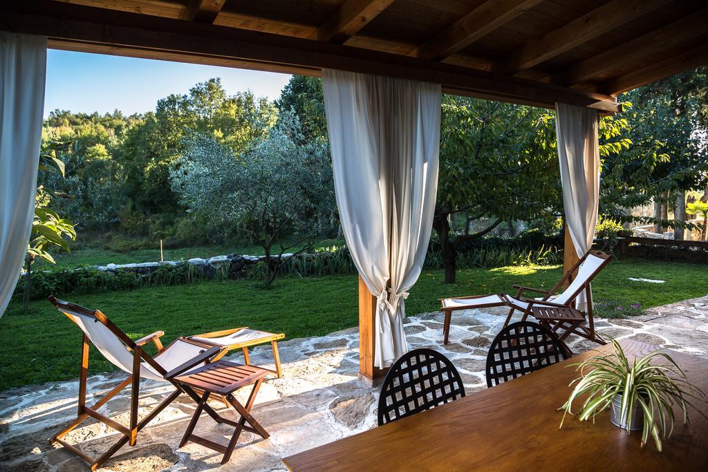 Holiday Home Casa Dei Farfui Momjan ภายนอก รูปภาพ